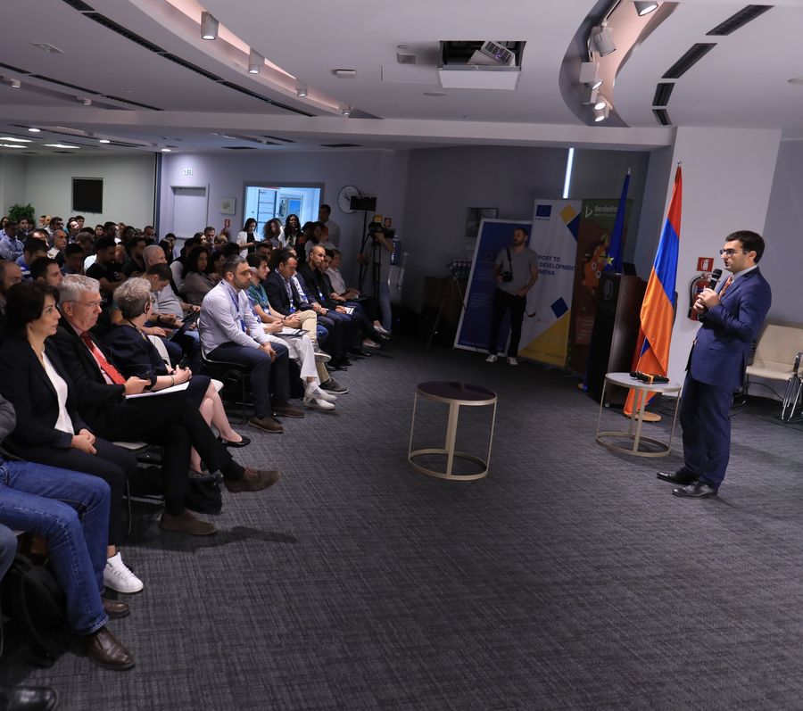 The audience at the 2019 conference in Yerevan